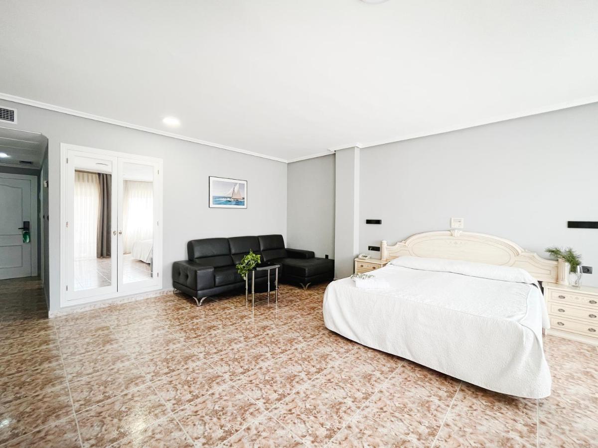 Hotel Parquemar Premium Beach Guardamar del Segura Exterior photo